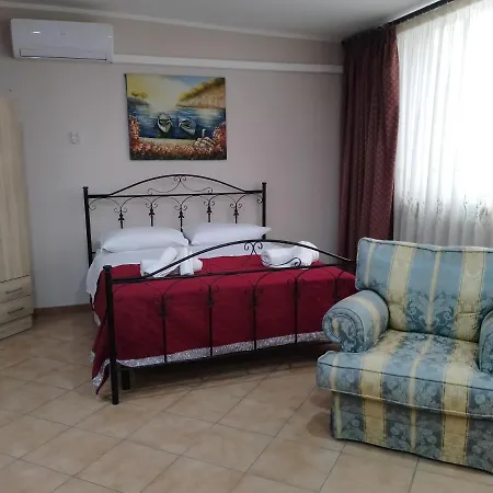 Lejlighed Casa Engy *